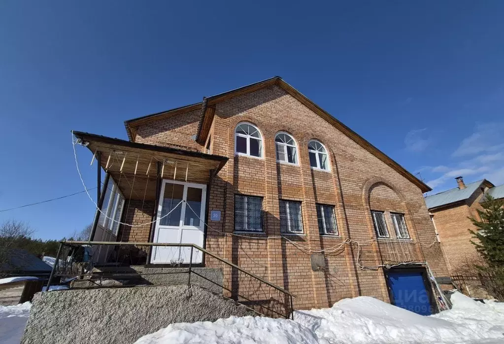 Коттедж в Коми, Сыктывкар городской округ, Верхняя Максаковка пгт 2-я ... - Фото 2