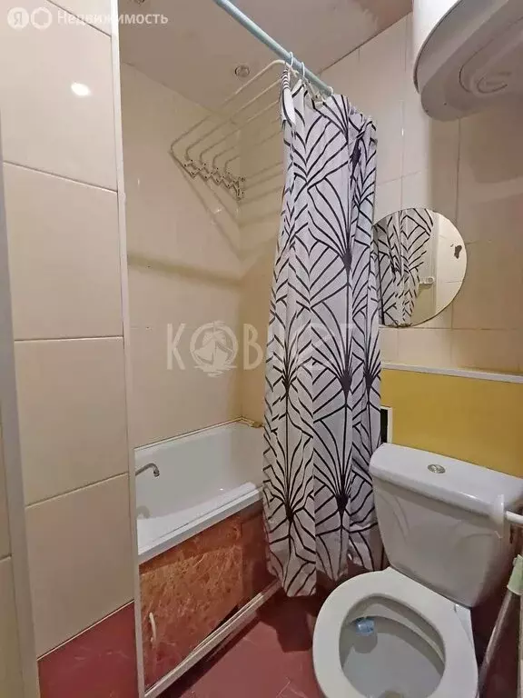 1-комнатная квартира: Курган, улица Сухэ-Батора, 8 (13.5 м) - Фото 2