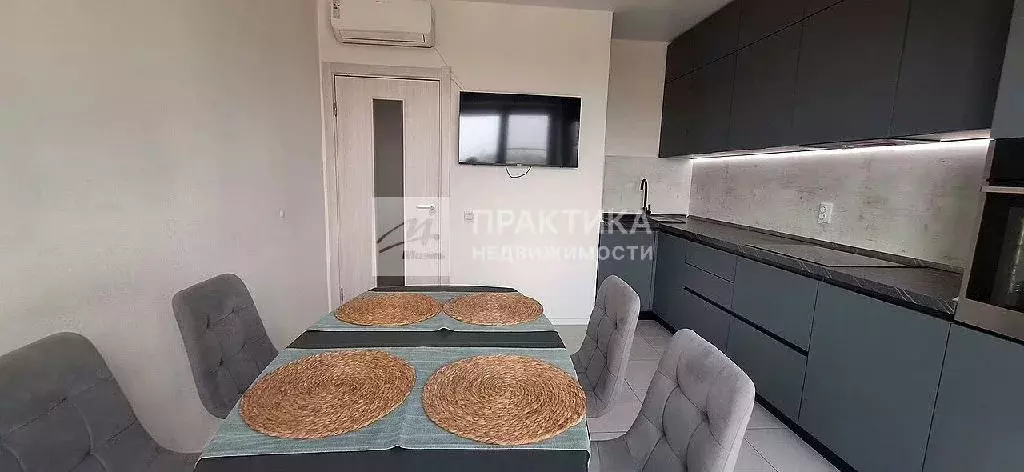 Продается 3-комнатная квартира - Фото 2