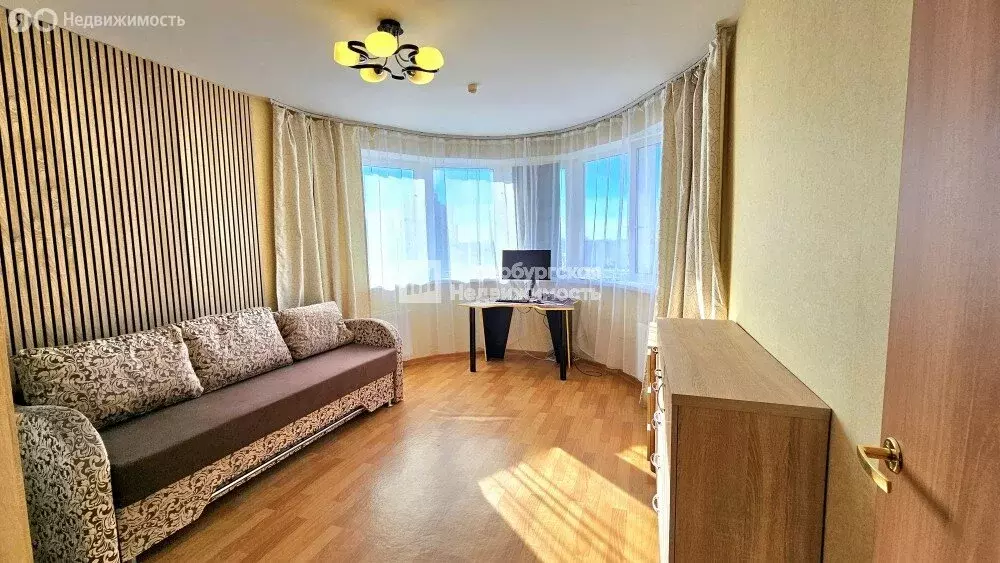 1-комнатная квартира: посёлок Парголово, улица Фёдора Абрамова, 21к3 ... - Фото 1