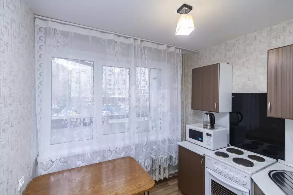 2-к кв. Тюменская область, Тюмень Минская ул., 5 (44.0 м) - Фото 1