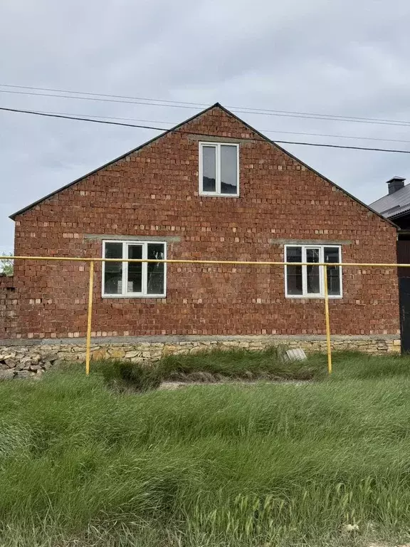Дом 100 м на участке 4,5 сот. - Фото 0