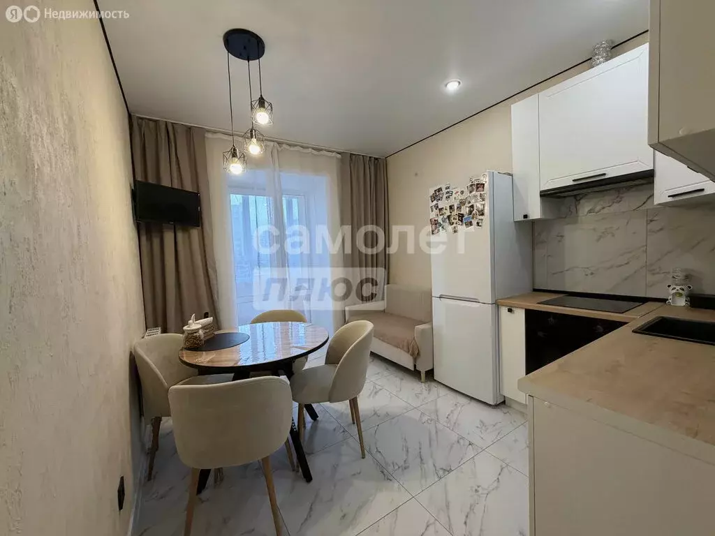 1-комнатная квартира: Брянск, улица имени А.Ф. Войстроченко, 5 (40.5 ... - Фото 1