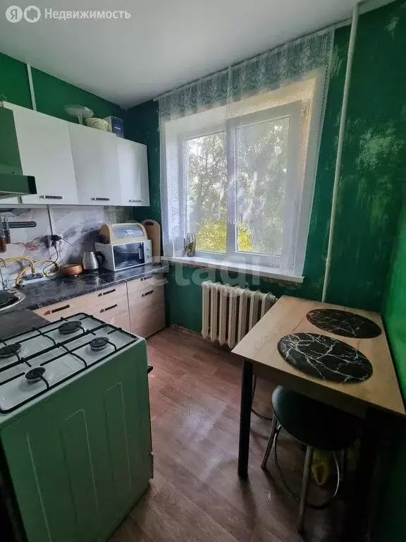 3-комнатная квартира: Балашов, улица Титова, 28 (55 м) - Фото 1