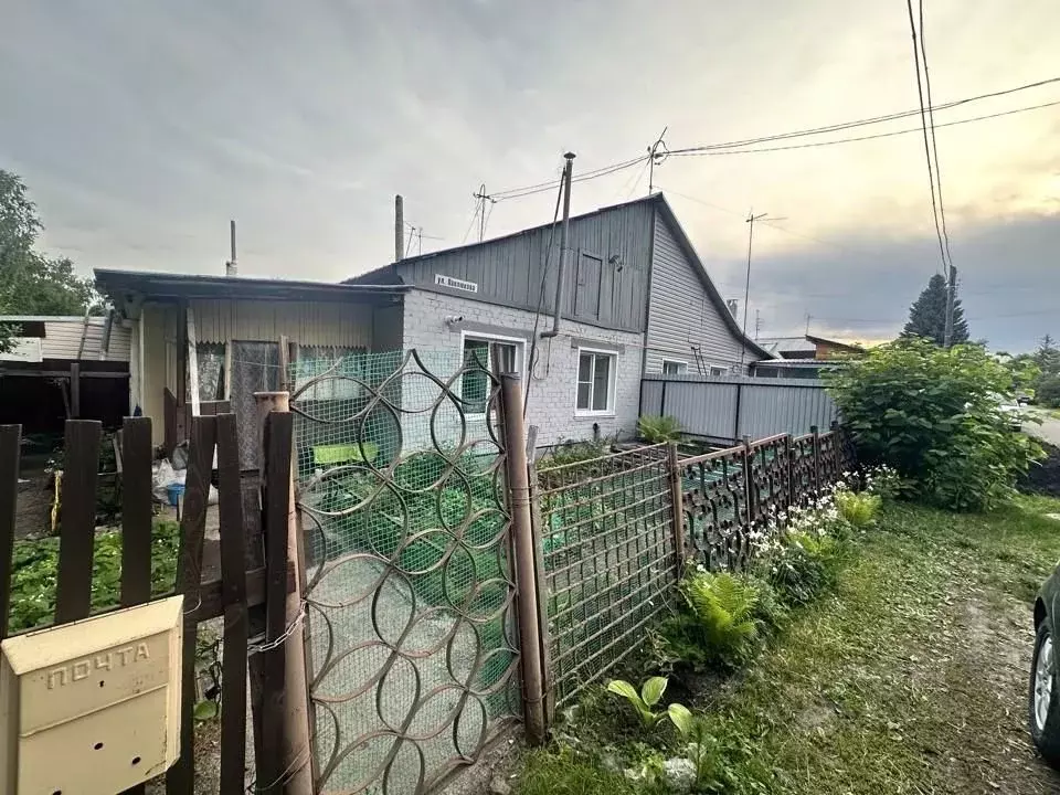 Дом в Алтайский край, Барнаул городской округ, пос. Плодопитомник ул. ... - Фото 2