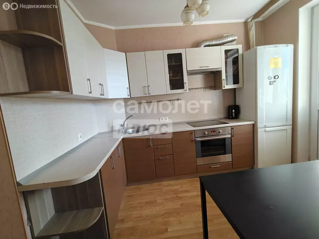 2-комнатная квартира: Уфа, Комсомольская улица, 156/1 (79.6 м) - Фото 1