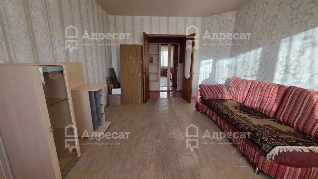 3-к кв. Волгоградская область, Волгоград ул. Рихарда Зорге, 49 (64.5 ... - Фото 2