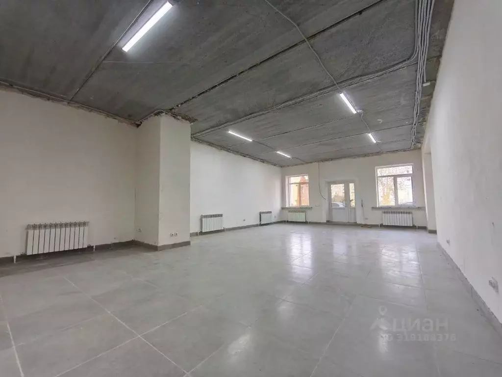 Помещение свободного назначения в Саратовская область, Саратов пос. ... - Фото 1