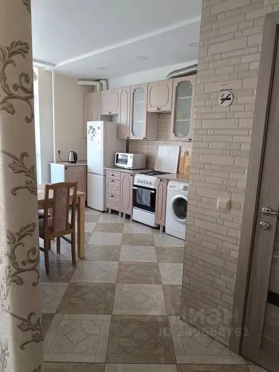 1-к кв. Калининградская область, Калининград ул. Виктора Денисова, 18 ... - Фото 0