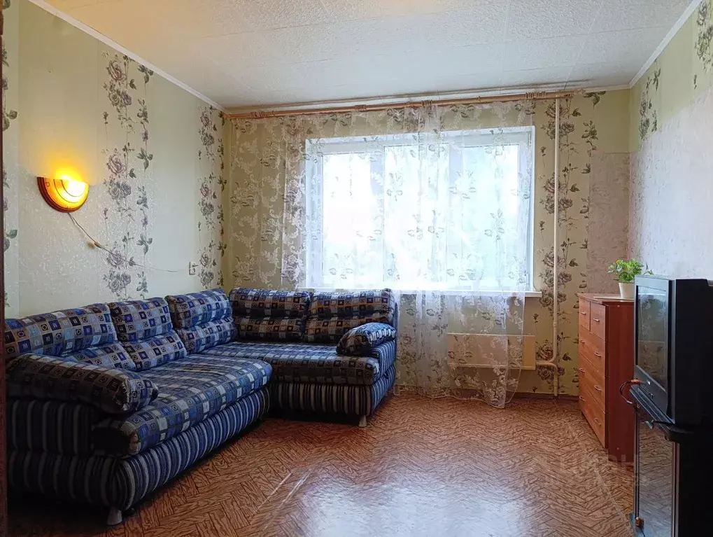 Комната Свердловская область, Екатеринбург ул. Тверитина, 11 (18.0 м) - Фото 2