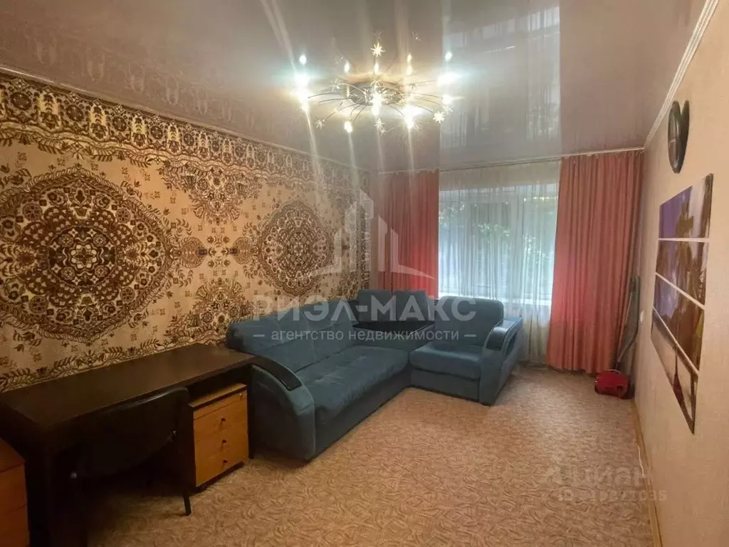2-к кв. Брянская область, Брянск Октябрьская ул., 103 (38.0 м) - Фото 0