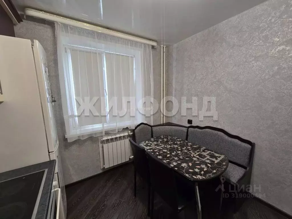 2-к кв. Алтайский край, Барнаул ул. Юрина, 114А (51.5 м) - Фото 1