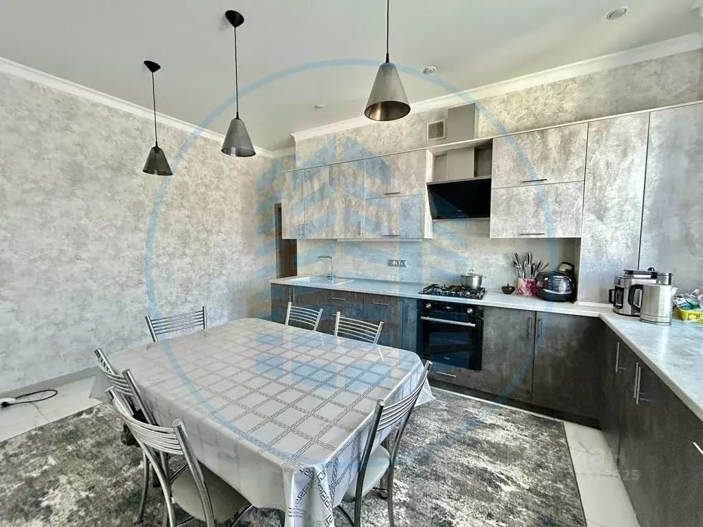 Дом в Ставропольский край, Ессентуки ул. Имени Рыбникова (186 м) - Фото 1