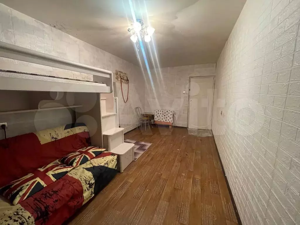 Комната 16 м в 3-к., 1/10 эт. - Фото 1