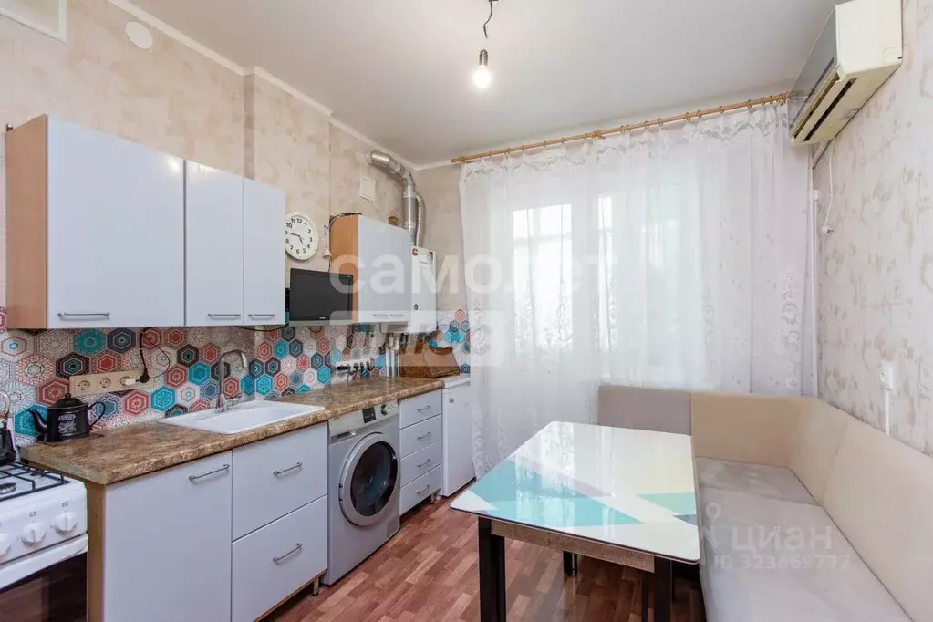 2-к кв. Оренбургская область, Оренбург ул. Озеленителей, 34 (49.0 м) - Фото 0