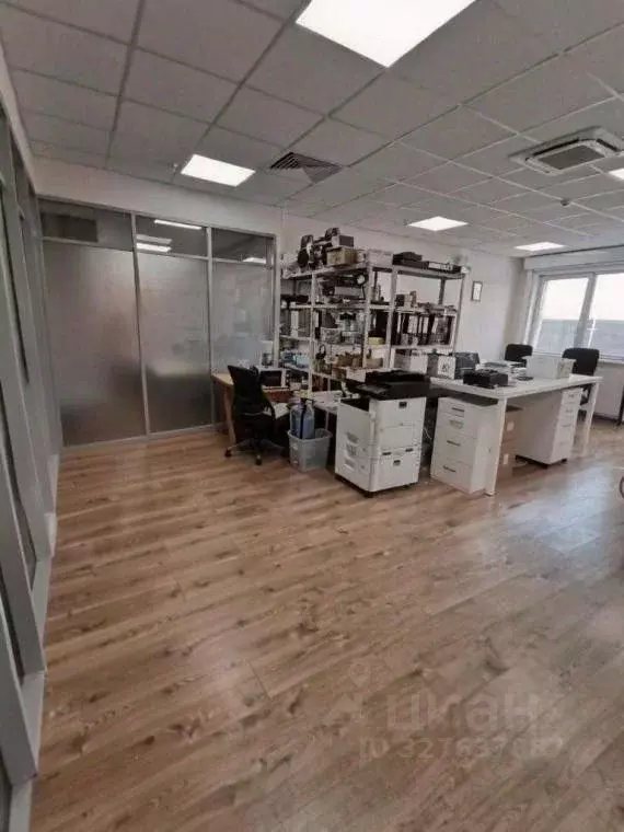 Офис в Санкт-Петербург Октябрьская наб., 10к1 (47 м) - Фото 2