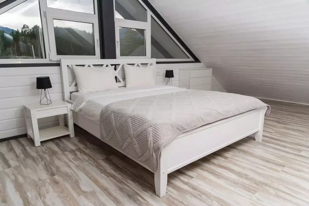 Дом в Алтай, Чемальский район, с. Чепош Чемальский тракт, 15-й км, ... - Фото 2