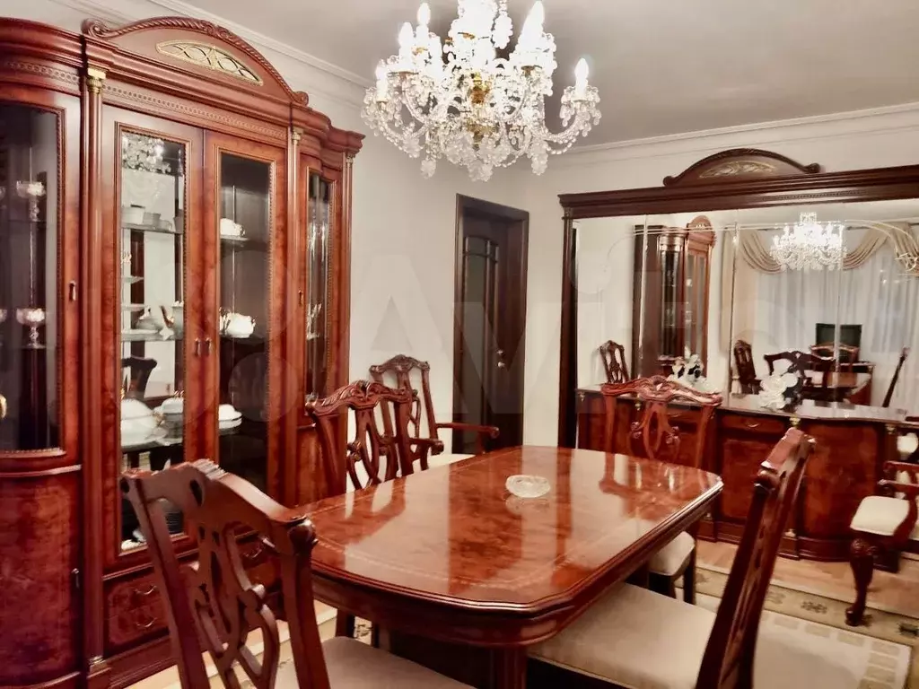 4-к. квартира, 60 м, 1/5 эт. - Фото 0