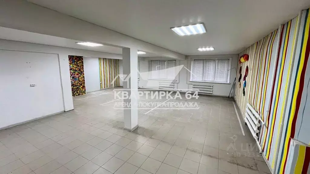 Помещение свободного назначения в Саратовская область, Балаково ул. ... - Фото 1