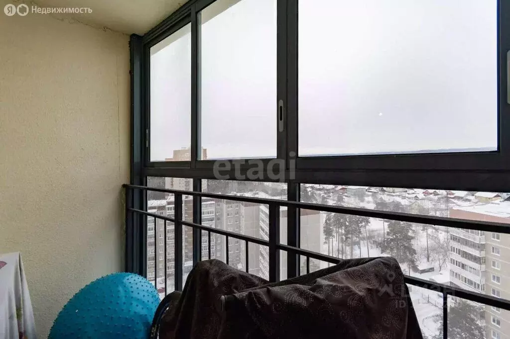 1-комнатная квартира: Екатеринбург, жилой район Сортировочный, ... - Фото 2