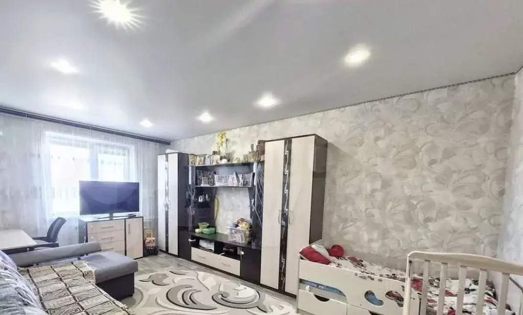 1-к кв. Белгородская область, Старый Оскол Весенний мкр, 15 (40.4 м) - Фото 1