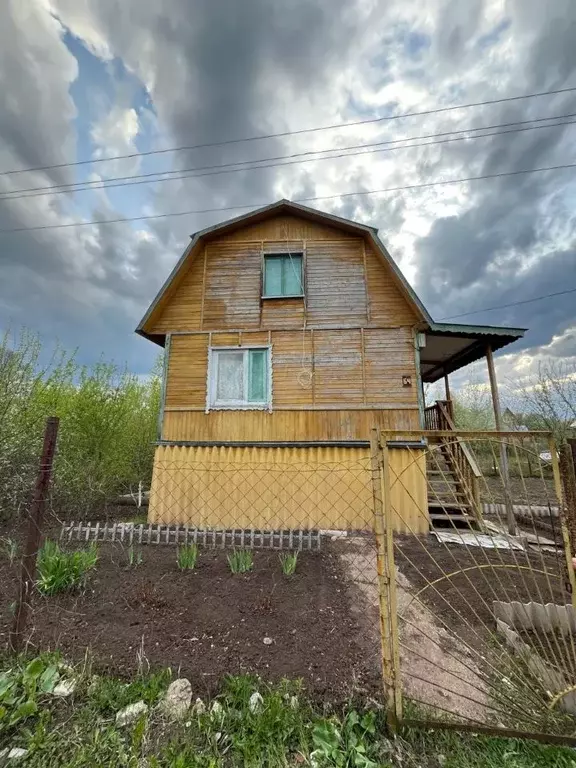Дом в Башкортостан, Чишминский район, Аровский сельсовет, Сахарник-2 ... - Фото 0