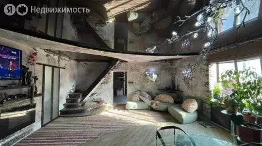 Дом в Якутск, проспект Михаила Николаева (270 м) - Фото 1