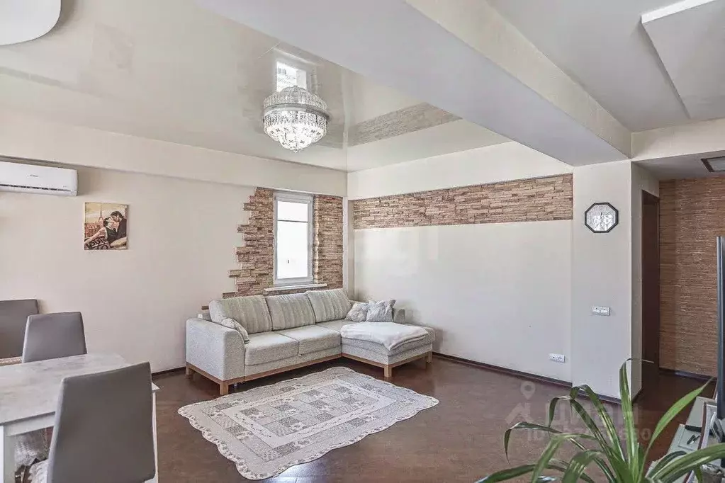 2-к кв. Сахалинская область, Южно-Сахалинск ул. М.А. Пуркаева, 35А ... - Фото 2