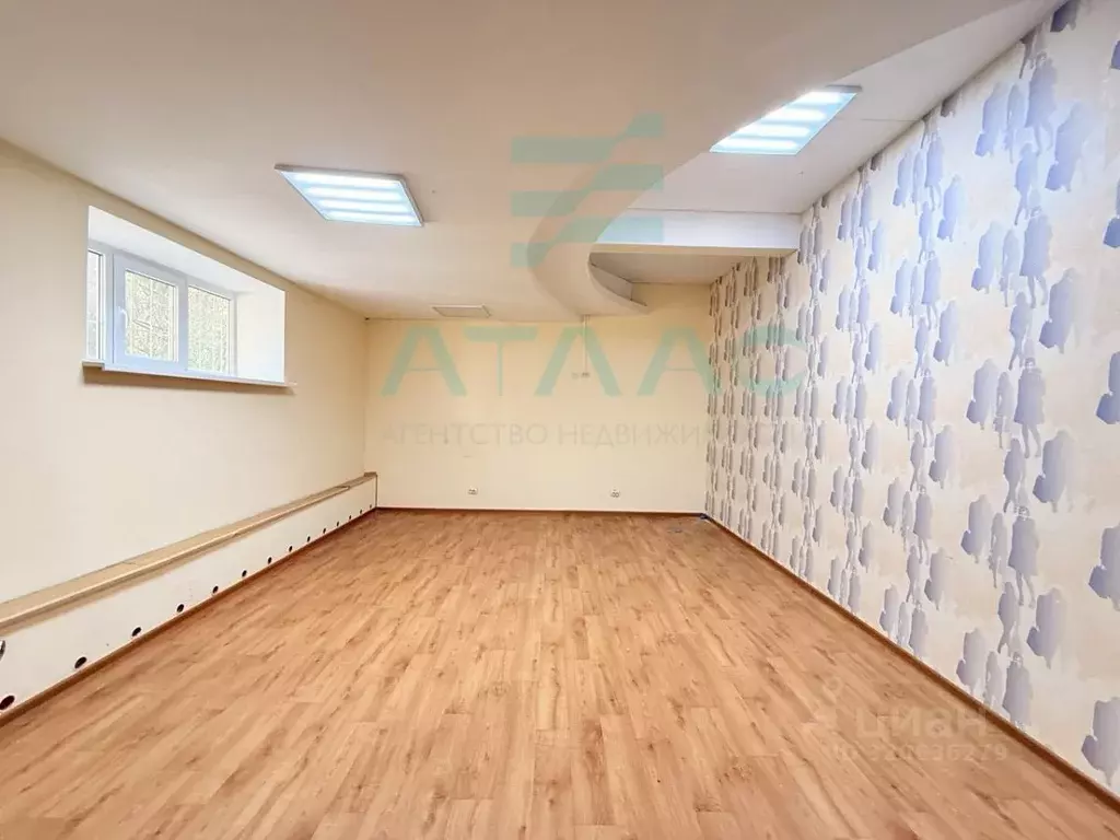 Помещение свободного назначения в Крым, Симферополь ул. Рылеева, 2 ... - Фото 1