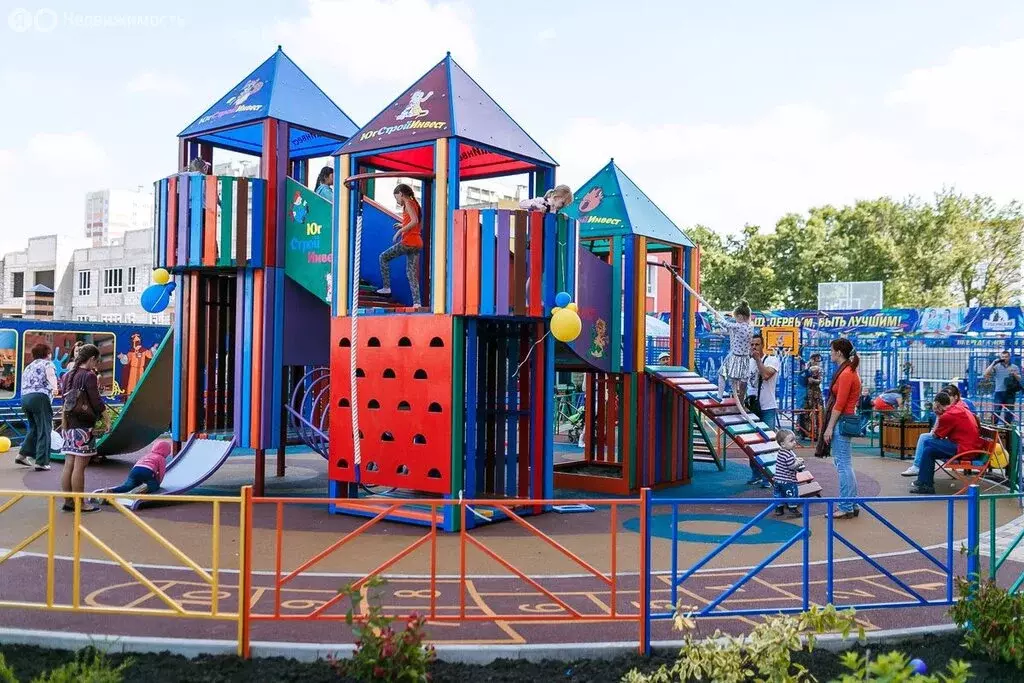 2-комнатная квартира: Краснодар, улица им. Героя Сарабеева В.И., 5к5 ... - Фото 2