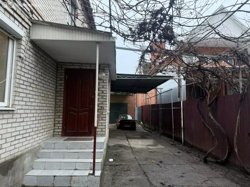 Дом в Батайск, Заводская улица, 101 (270 м) - Фото 2