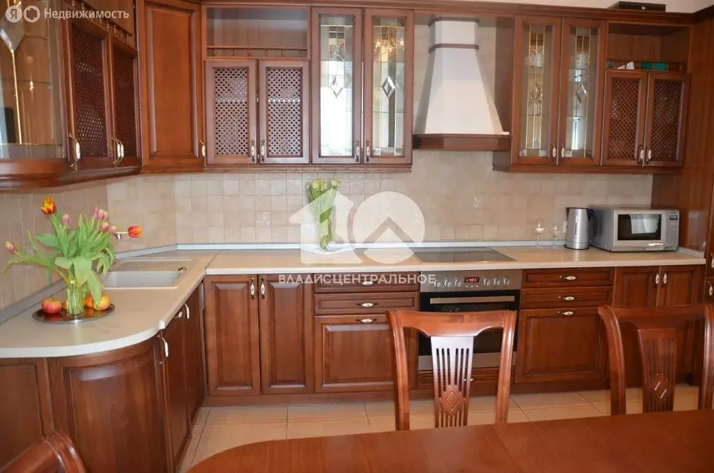 3-комнатная квартира: Новосибирск, улица Кирова, 46 (120 м) - Фото 0