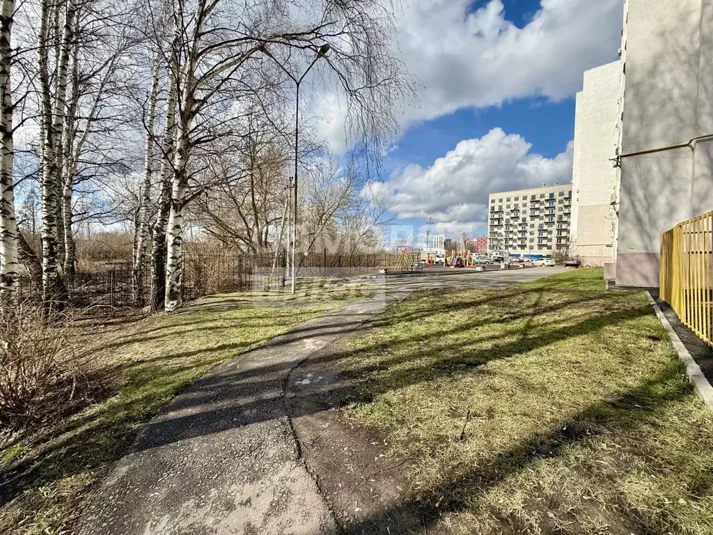 3-к кв. Пензенская область, Пенза ул. Тепличная, 35 (90.1 м) - Фото 1