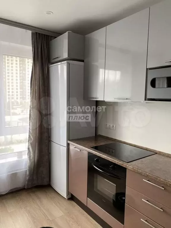 2-к. квартира, 52 м, 3/33 эт. - Фото 1