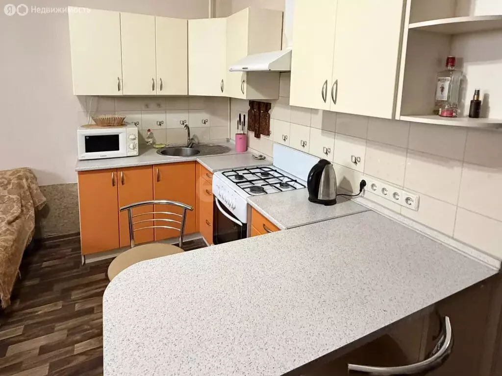 1-комнатная квартира: Симферополь, Училищная улица, 22 (45 м) - Фото 1