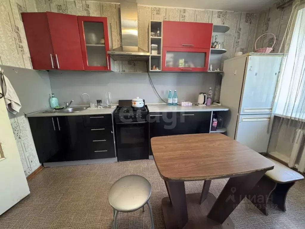 2-к кв. Пермский край, Краснокамск ул. Дзержинского, 9 (52.3 м) - Фото 1