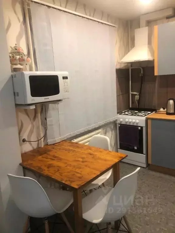 3-к кв. Удмуртия, Ижевск ул. Владимира Краева, 35 (50.0 м) - Фото 1