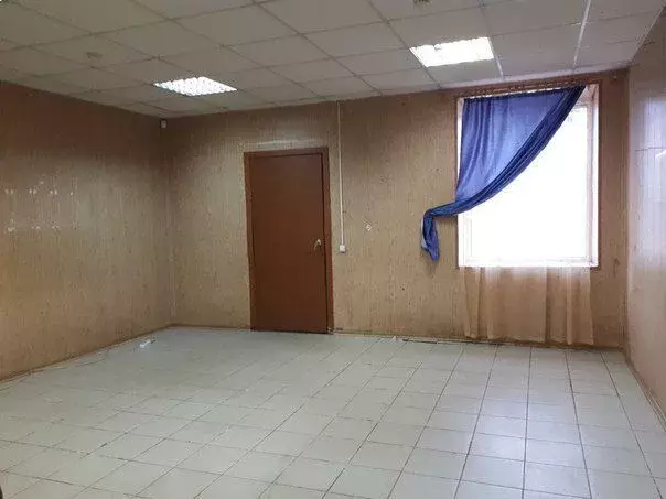 Помещение свободного назначения в Псковская область, Остров ул. 25 ... - Фото 2