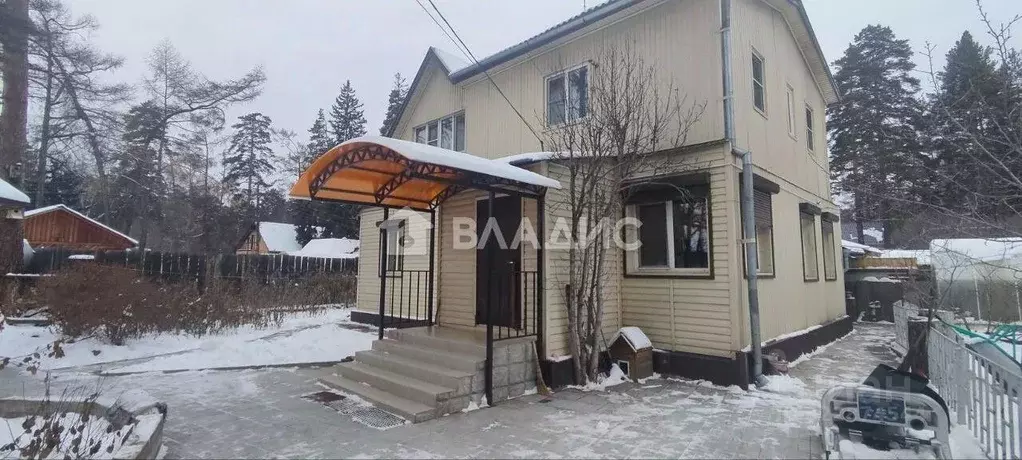 Дом в Бурятия, Улан-Удэ ул. Санаторный Детский Дом, 9 (160 м) - Фото 2