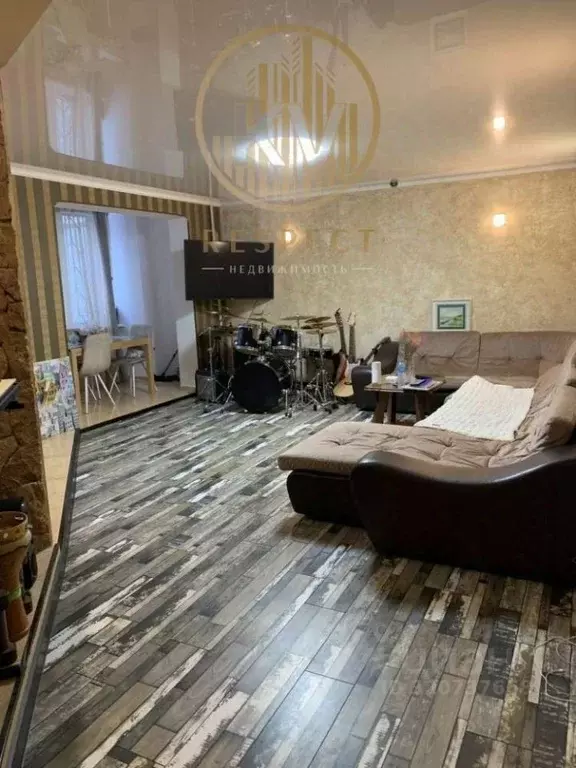 4-к кв. Ставропольский край, Ессентуки ул. 60 лет Октября, 9 (101.0 м) - Фото 1