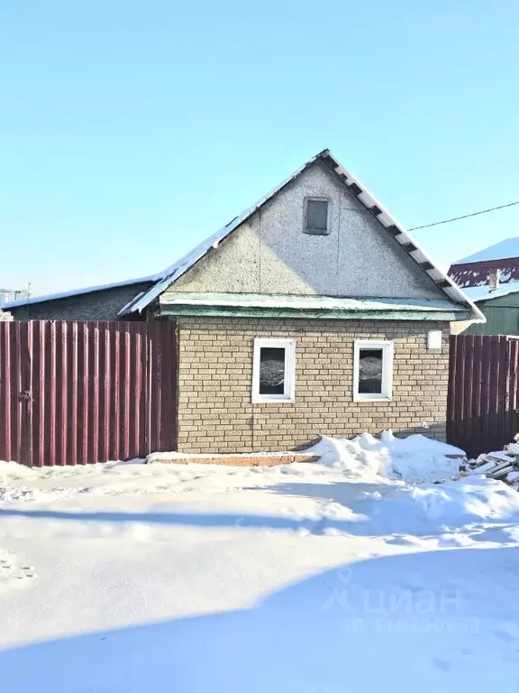 Дом в Омская область, Омск ул. 1-я Енисейская, 18 (61 м) - Фото 2