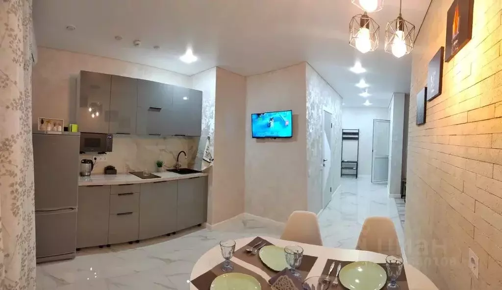 2-к кв. Волгоградская область, Волгоград ул. Алехина, 38А (57.0 м) - Фото 0