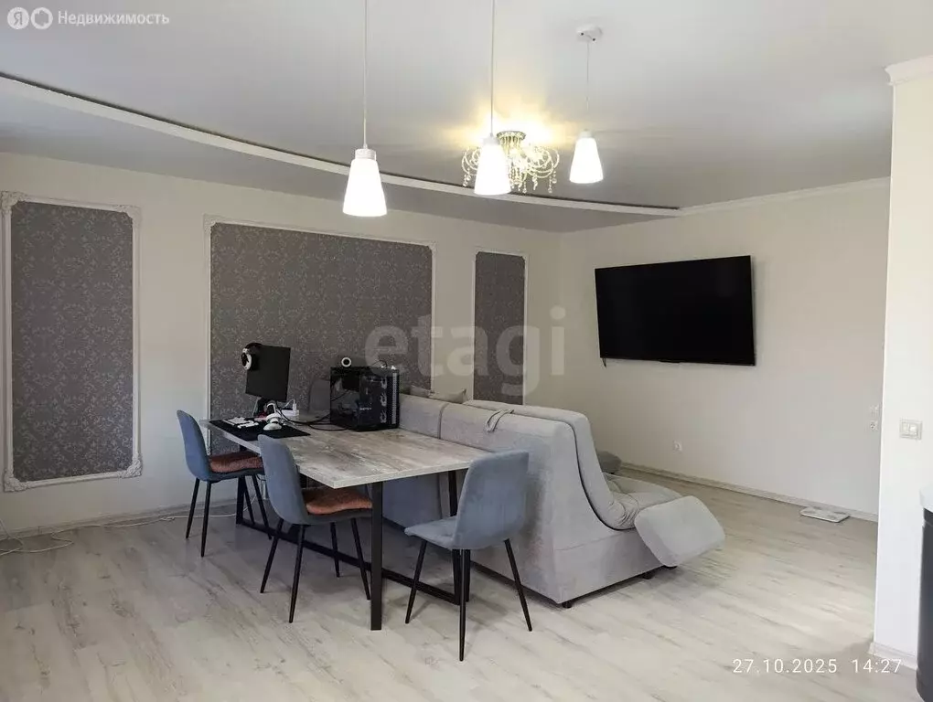 2-комнатная квартира: Астрахань, улица Куликова, 85к3 (68.5 м) - Фото 2