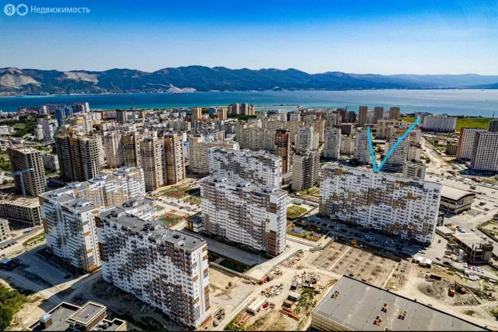 2-комнатная квартира: Новороссийск, улица Котанова, 1к1 (59.8 м) - Фото 1