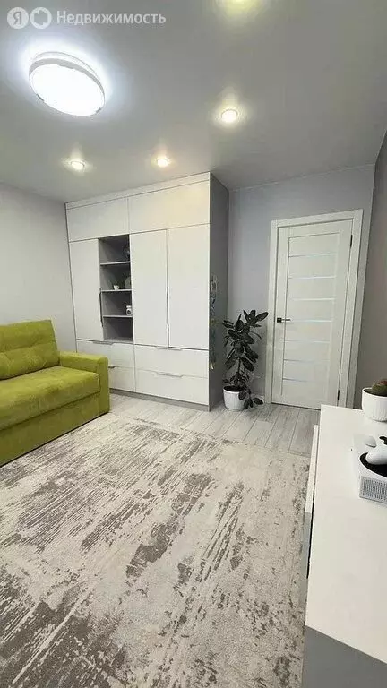 2-комнатная квартира: Тюмень, улица Николая Никитина, 2к1 (67.2 м) - Фото 1