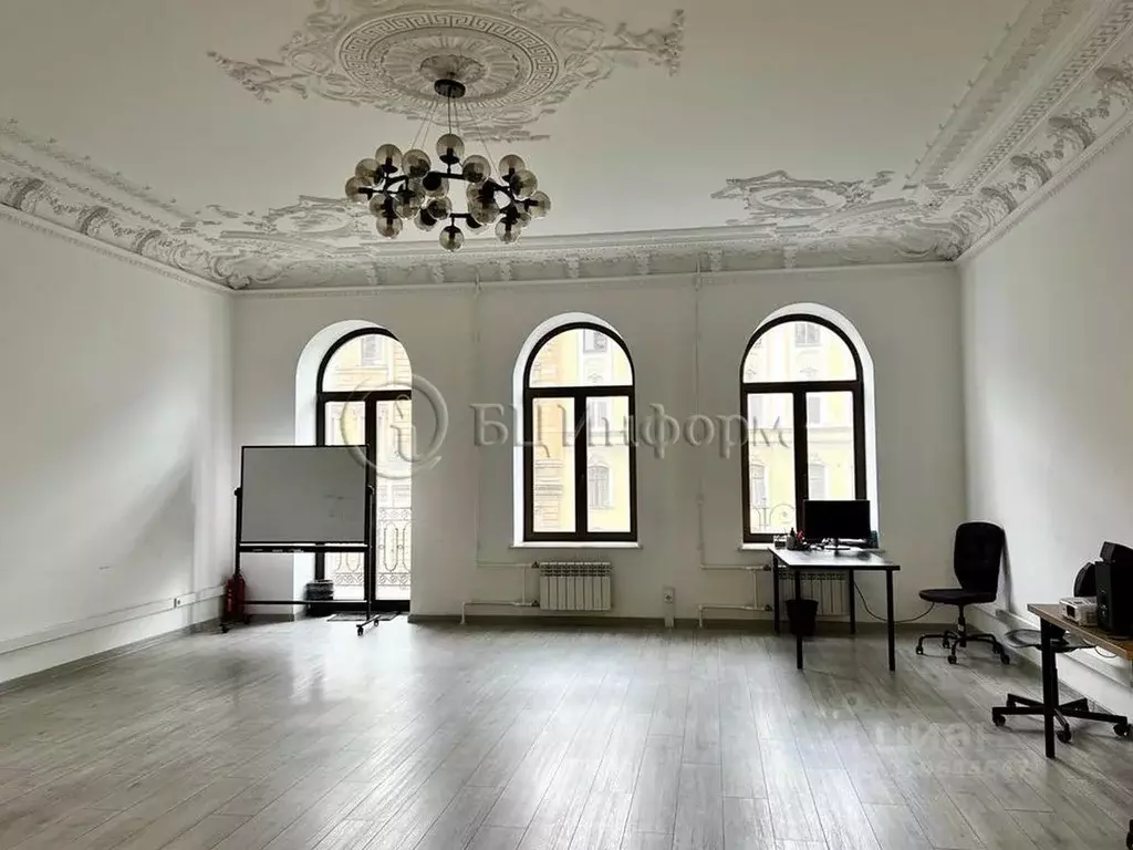 Офис в Санкт-Петербург ул. Чайковского, 79 (290 м) - Фото 0