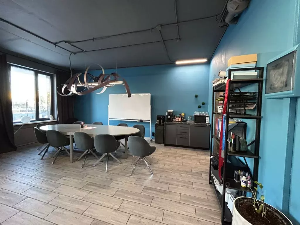 Помещение свободного назначения в Санкт-Петербург ул. Парфеновская, ... - Фото 1