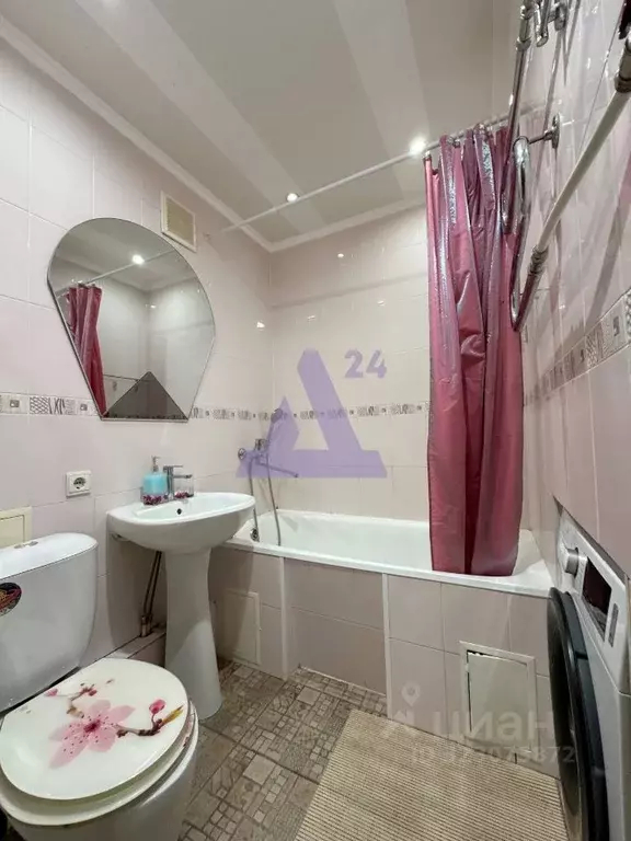 2-к кв. Алтайский край, Барнаул Социалистический просп., 76А (41.8 м) - Фото 1