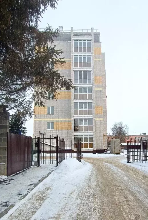 1-к кв. Орловская область, Ливны ул. Максима Горького, 39 (42.2 м) - Фото 1