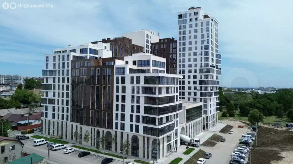 2-комнатная квартира: Нальчик, улица Кешокова, 1 (81.75 м) - Фото 1